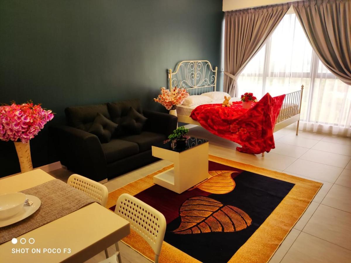 Cozy Studio Unit,Cyberjaya,Wifi, Netflix,Free Parking Exterior foto